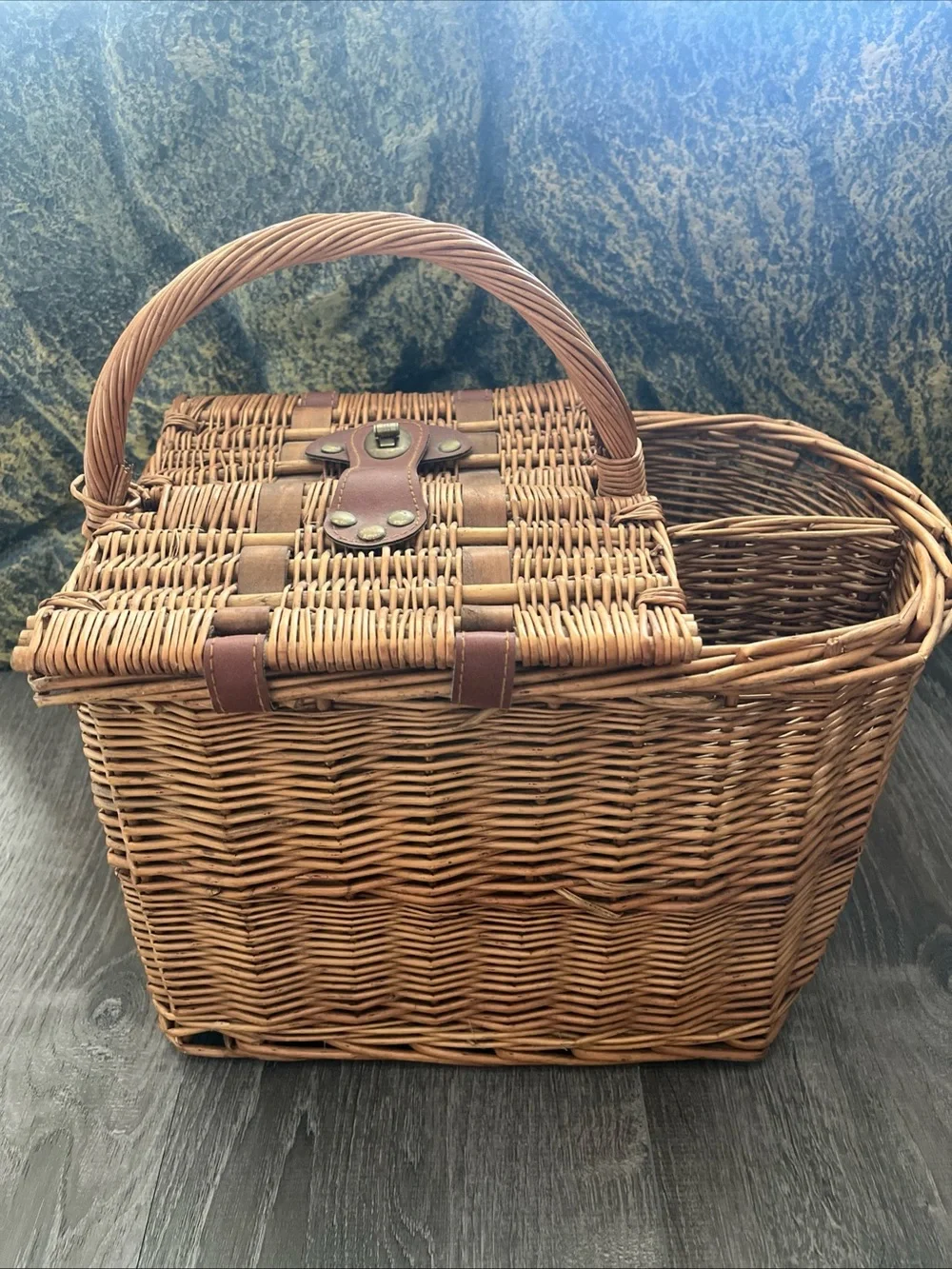 Boho Cottage Vintage Wicker Picnic Basket with Green Roll-Up Placemat Napkins